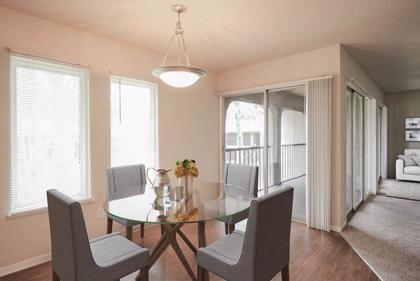 River View Apartments in Tampa, FL